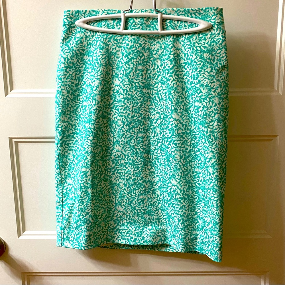Size 4, J Crew, lined pencil skirt, sea foam green floral pattern, worn once
